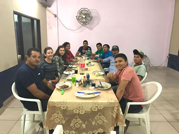 Tiempo de almuerzo de los participantes